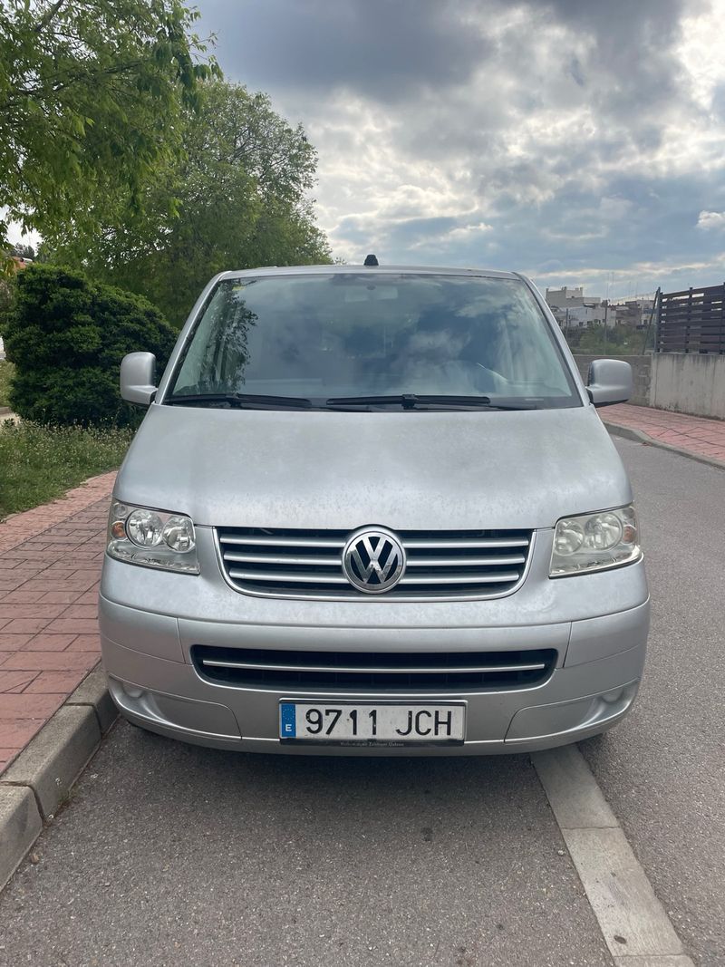 Volkswagen Multivan 2006 - foto 1