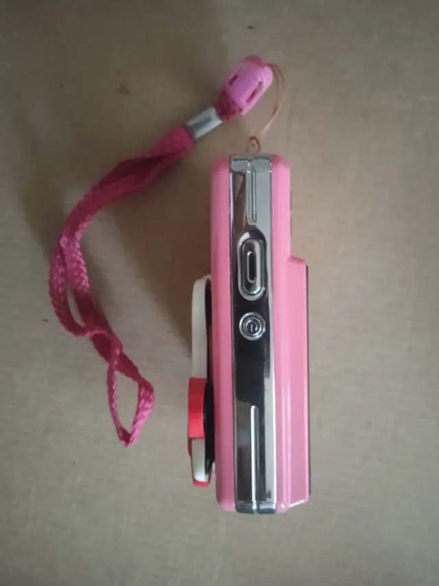 Cámara Hello Kitty Rosa y Blanca