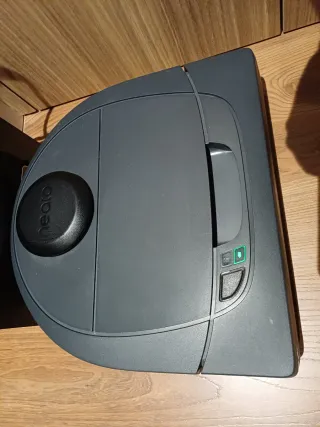 Robot Aspirador Neato Gris