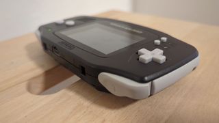 Nintendo Gameboy Advance Nero + Rosso Fuoco