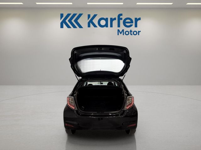 Toyota Yaris Hybrid Active