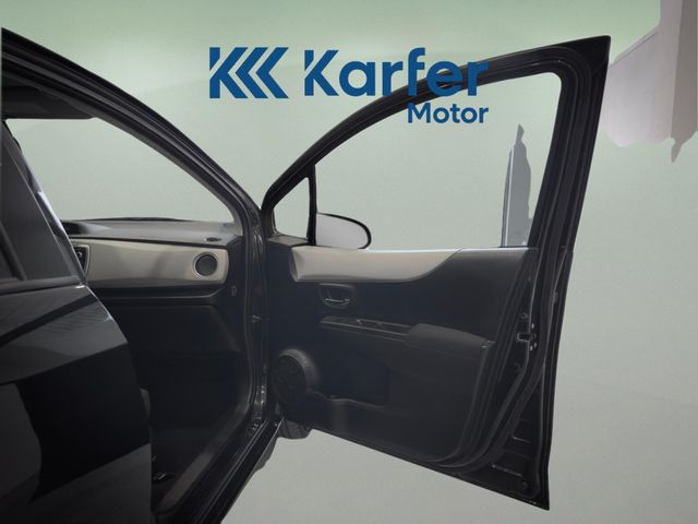 Toyota Yaris Hybrid Active