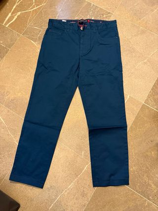 Pantalón chino azul talla 40