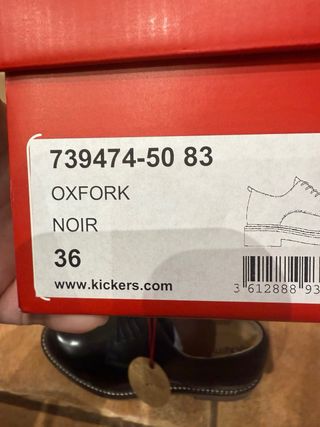 Zapatos Kickers Negros