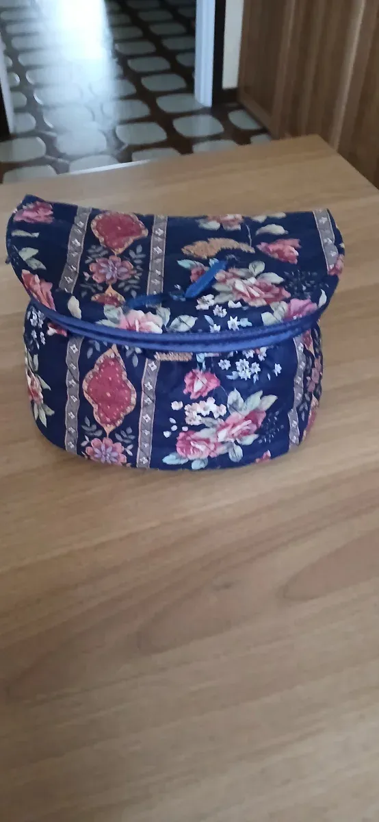 Pochette porta trucchi floreale