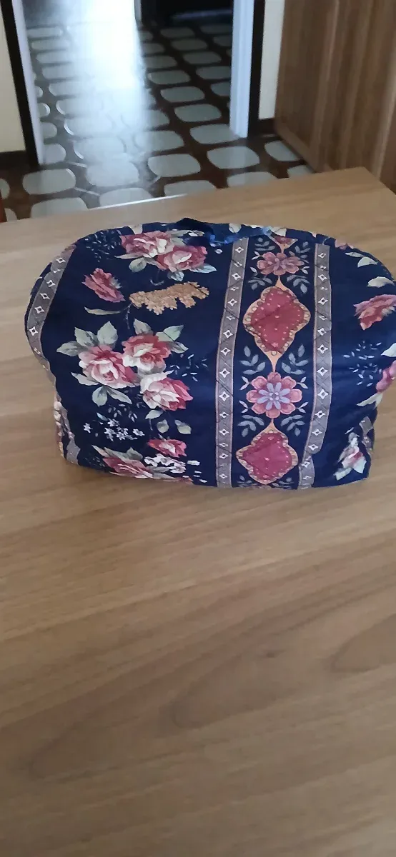 Pochette porta trucchi floreale