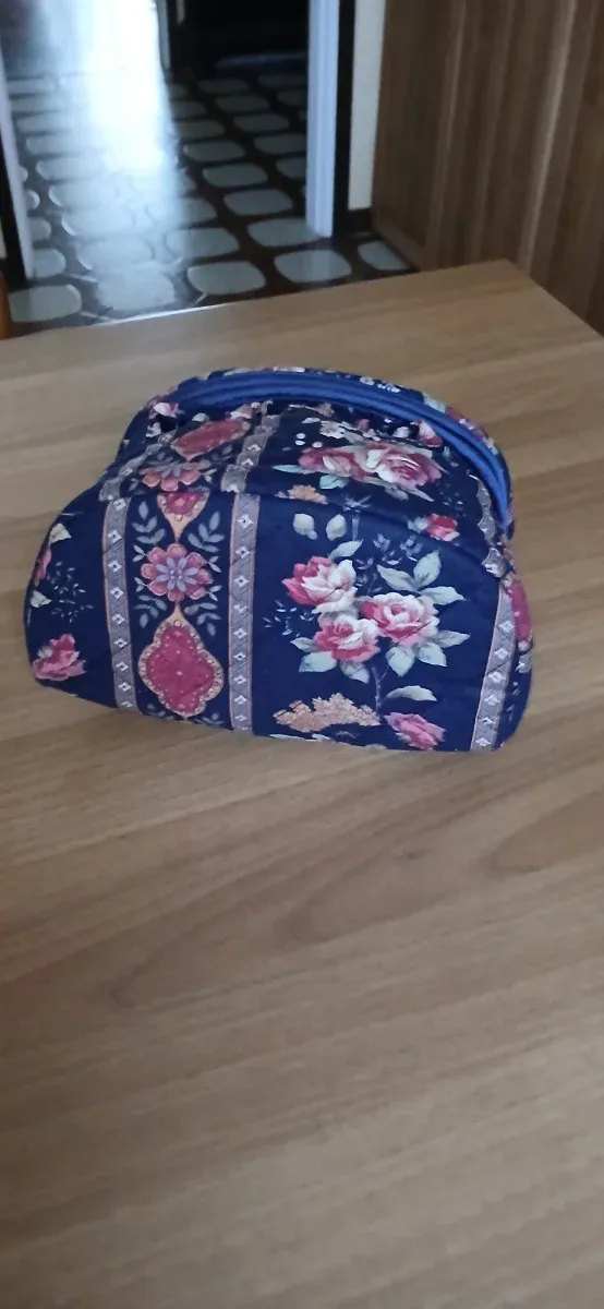 Pochette porta trucchi floreale