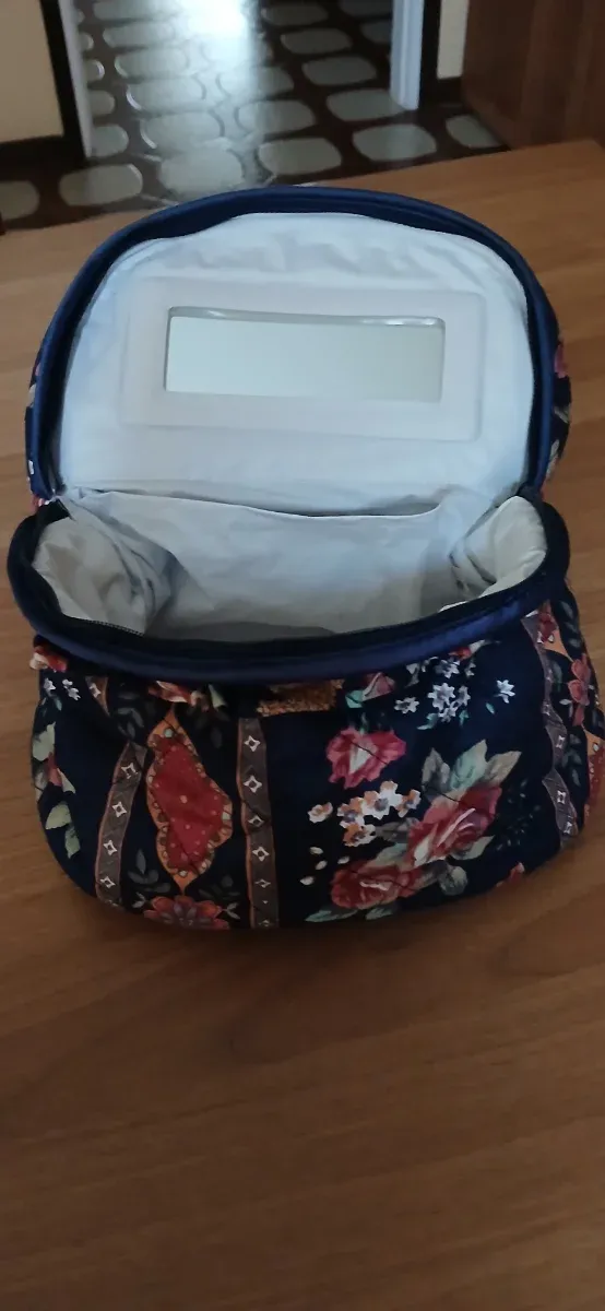 Pochette porta trucchi floreale