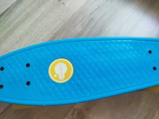 Patinete azul Imaginarium. Nuevo. Sin usar