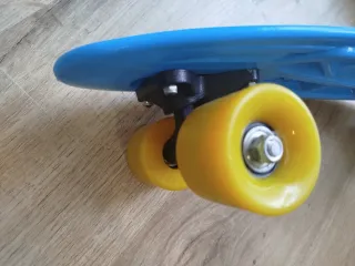 Patinete azul Imaginarium. Nuevo. Sin usar