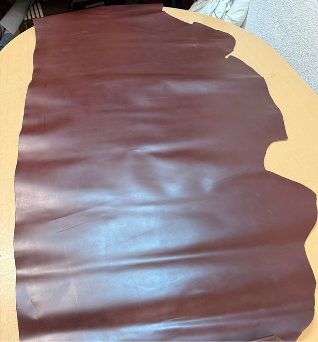 Piel Vacuno Rectificado Caoba 0.8 mm