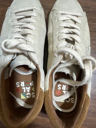 Mocasines de ante beige y marrón