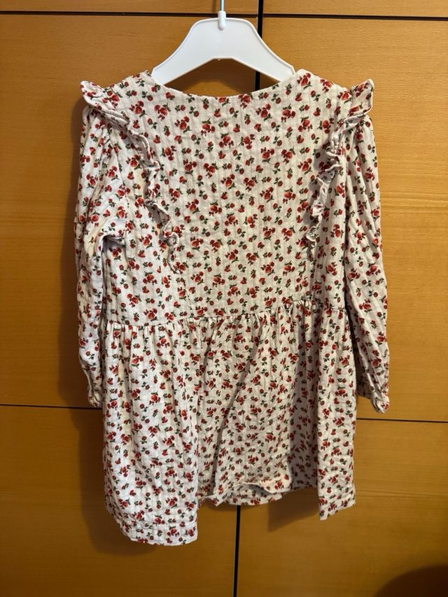 Vestido Zara niña 3 años floral