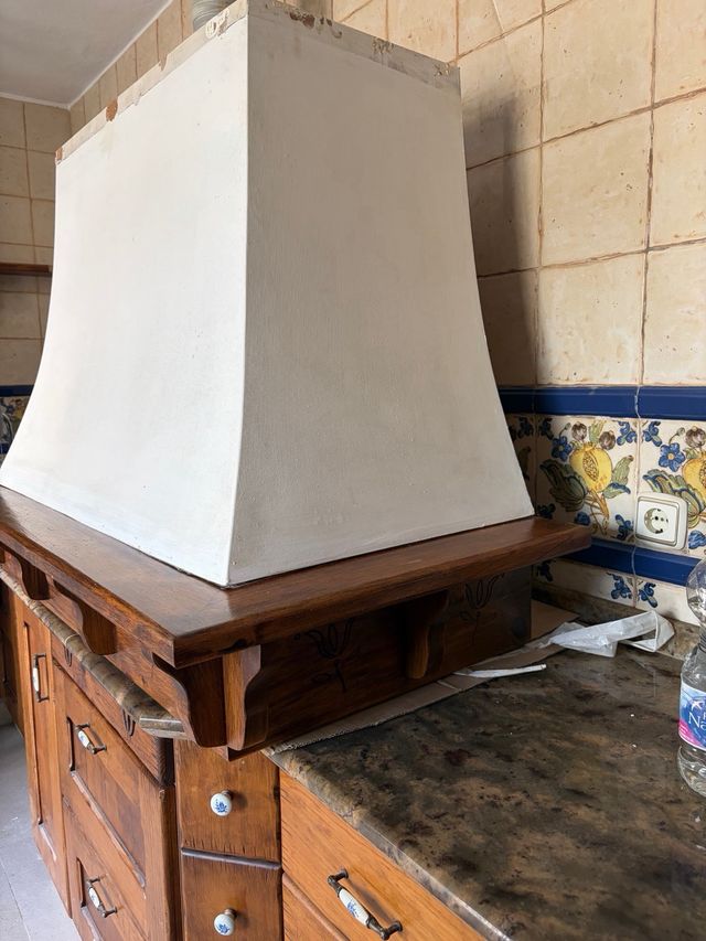 Campana extractora de madera