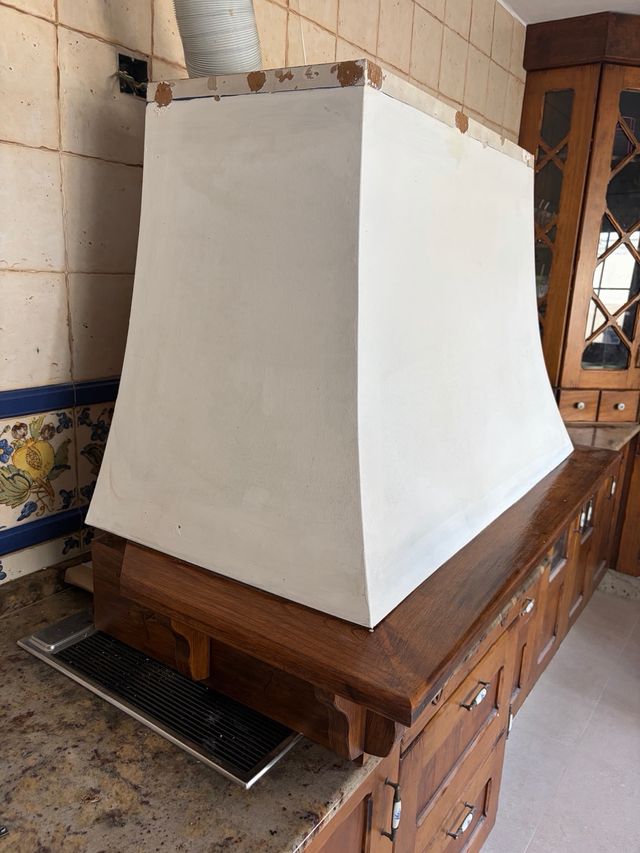 Campana extractora de madera