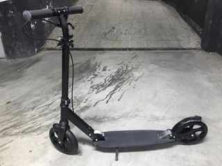 Patinete plegable negro