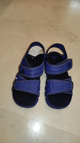 Sandali Adidas per Bambini Taglia 34 Nuovi
