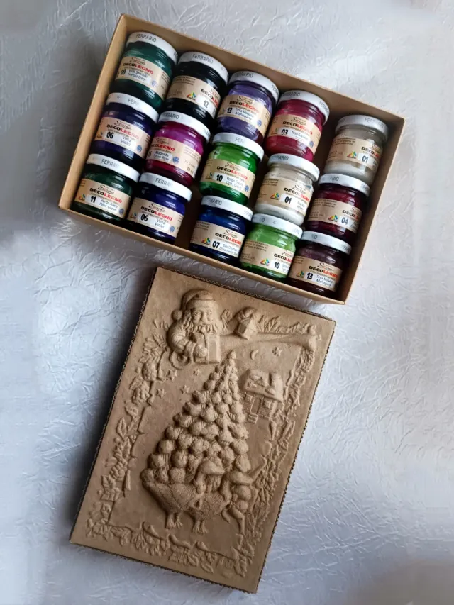 Scatola regalo colori Ferrario