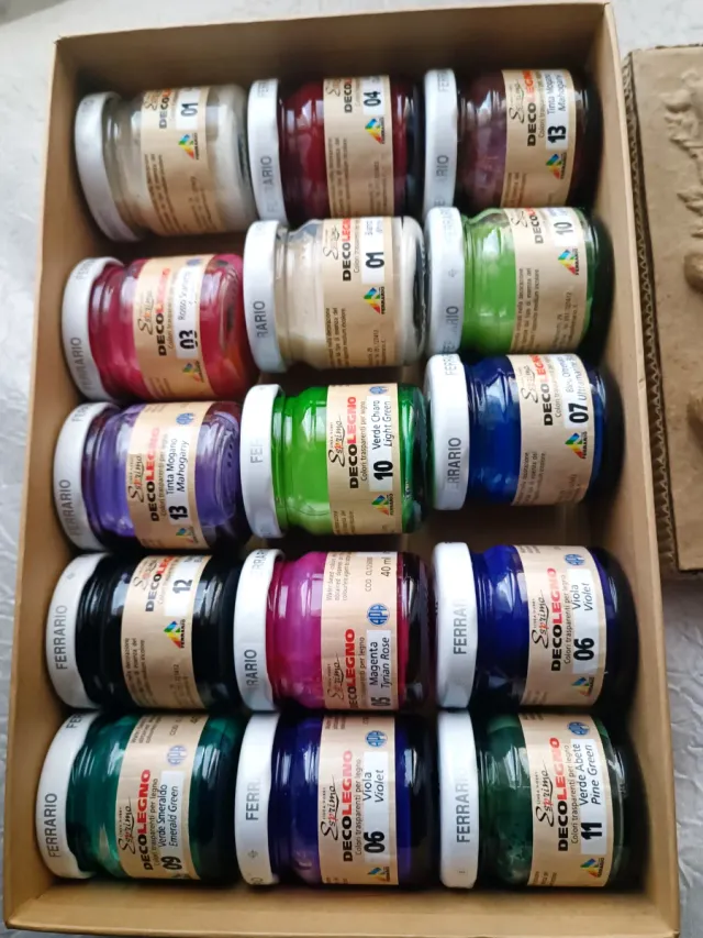 Scatola regalo colori Ferrario