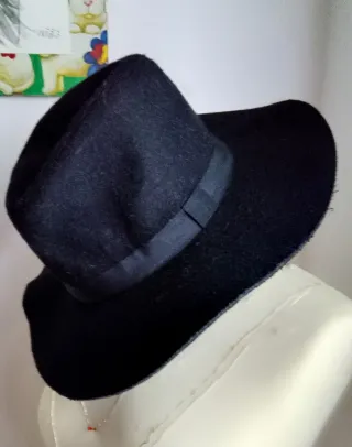 Cappello uomo nero