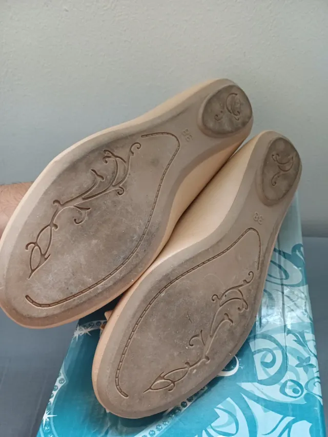 Manoletinas beige 38