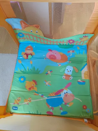 Cuna de viaje bebé.Chicco