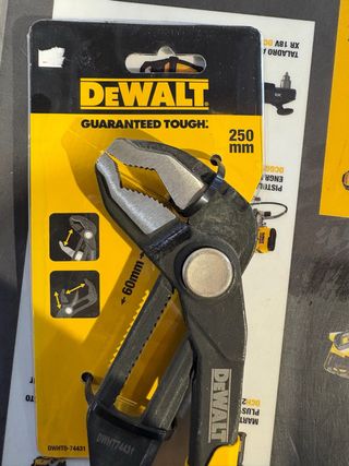 Alicates Cremallera Dewalt 250mm