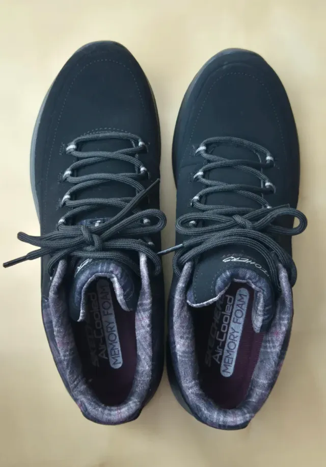 Botines Skechers Talla 41 Negros