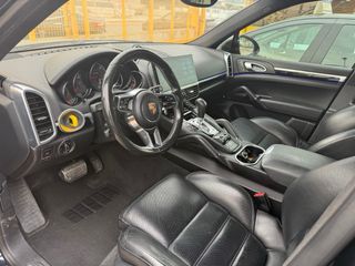 Porsche Cayenne 2016