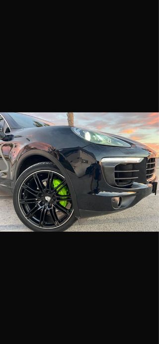 Porsche Cayenne 2016