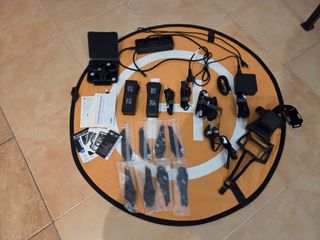 DJI Mavic 3 Pro Cine Premium DJI RC con el seguro