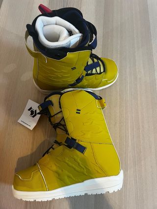 Botas de Snowboard Amarillas (38)
