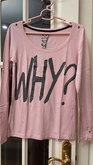 Camiseta Bershka rosa WHY? Talla M.