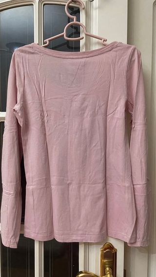 Camiseta Bershka rosa WHY? Talla M.