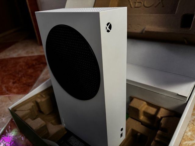 Xbox Series S 512GB usada 3 veces