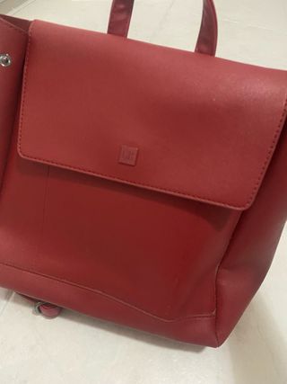 Mochila de piel CR roja