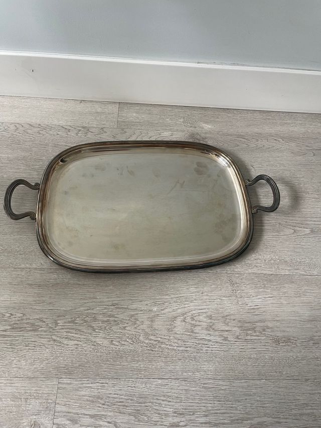 Bandeja de alpaca con asas