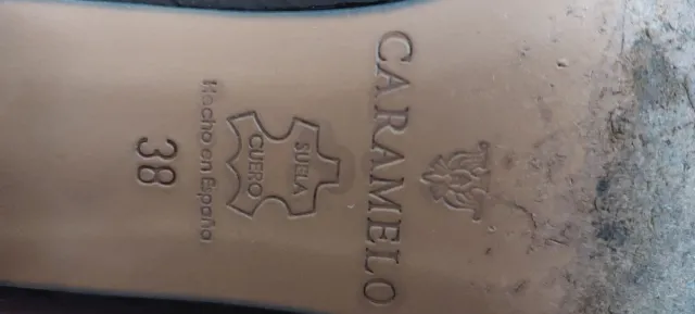 Zapatos Caramelo Negros/Marrones Charol