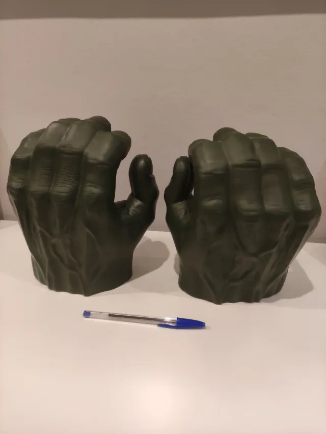 Puños Hulk Verdes