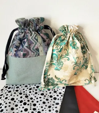 Pochette a sacchetto in tessuto