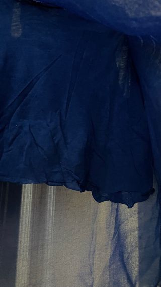 Blusa Mango azul talla S.