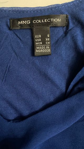 Blusa Mango azul talla S.