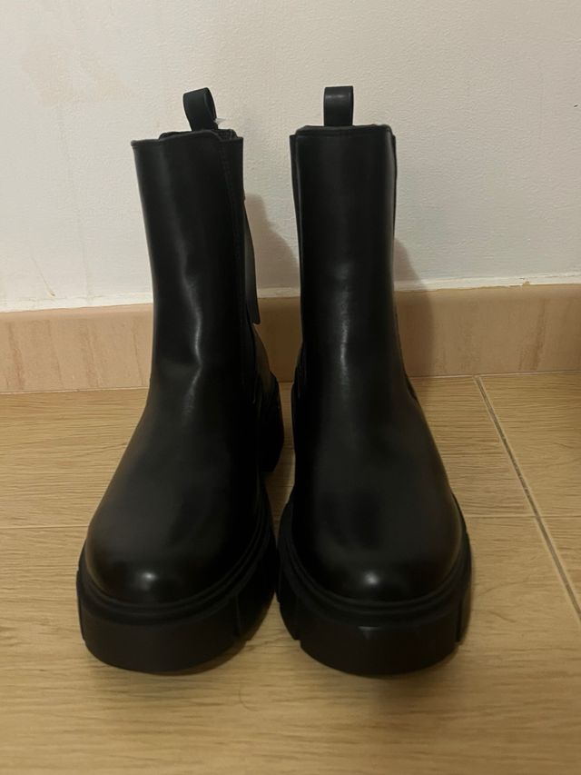 Botas Gina Benotti Negras Talla 40