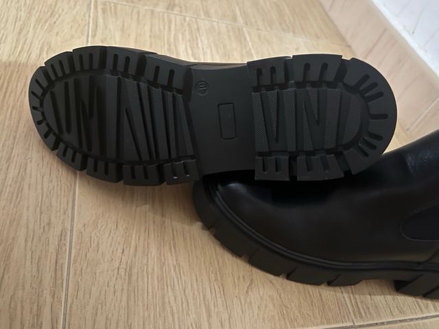 Botas Gina Benotti Negras Talla 40