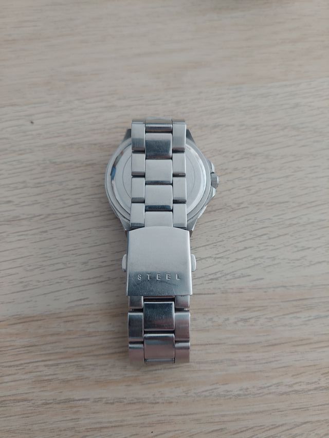Reloj Guess Acero Inoxidable Cronógrafo