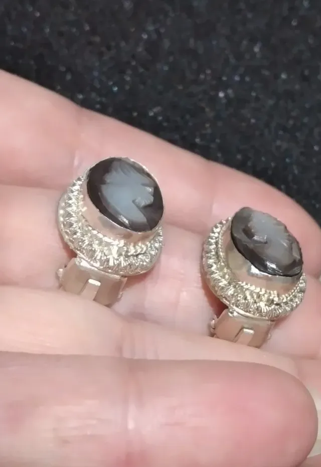 Orecchini cammeo argento