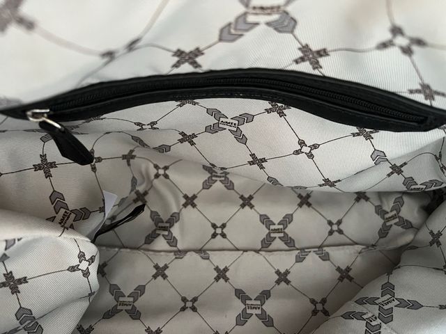 Iconica Borsa Aimee Kestenberg Beige/Nero