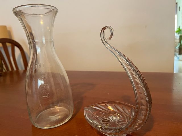 Florero y figura Cisne decorativa