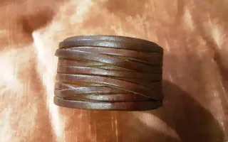 Bracciale polsino in cuoio marrone