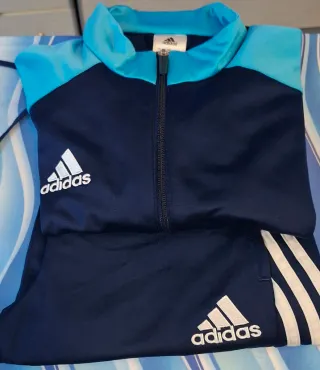 Conjunto Adidas Talla M Azul y Blanco